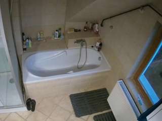Julmodels Bathroom 2nd Floor-1